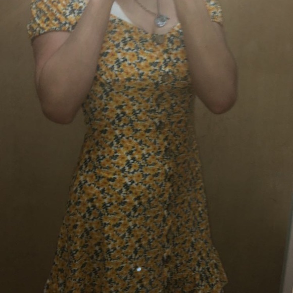 Meet your Posher, Paige - Picture 1 of 1